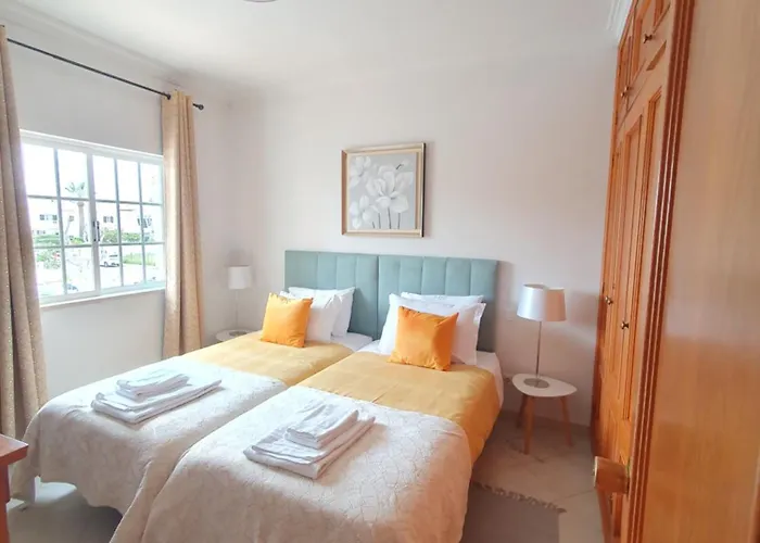 ホームステイ Estrela ラゴス